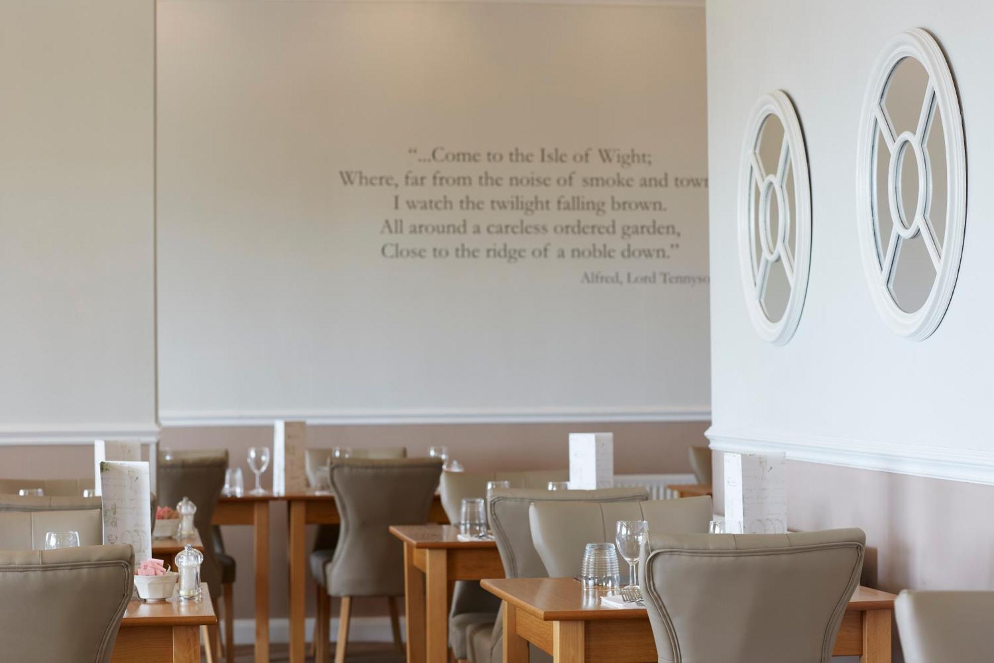 Hotel Luccombe Hall 4*