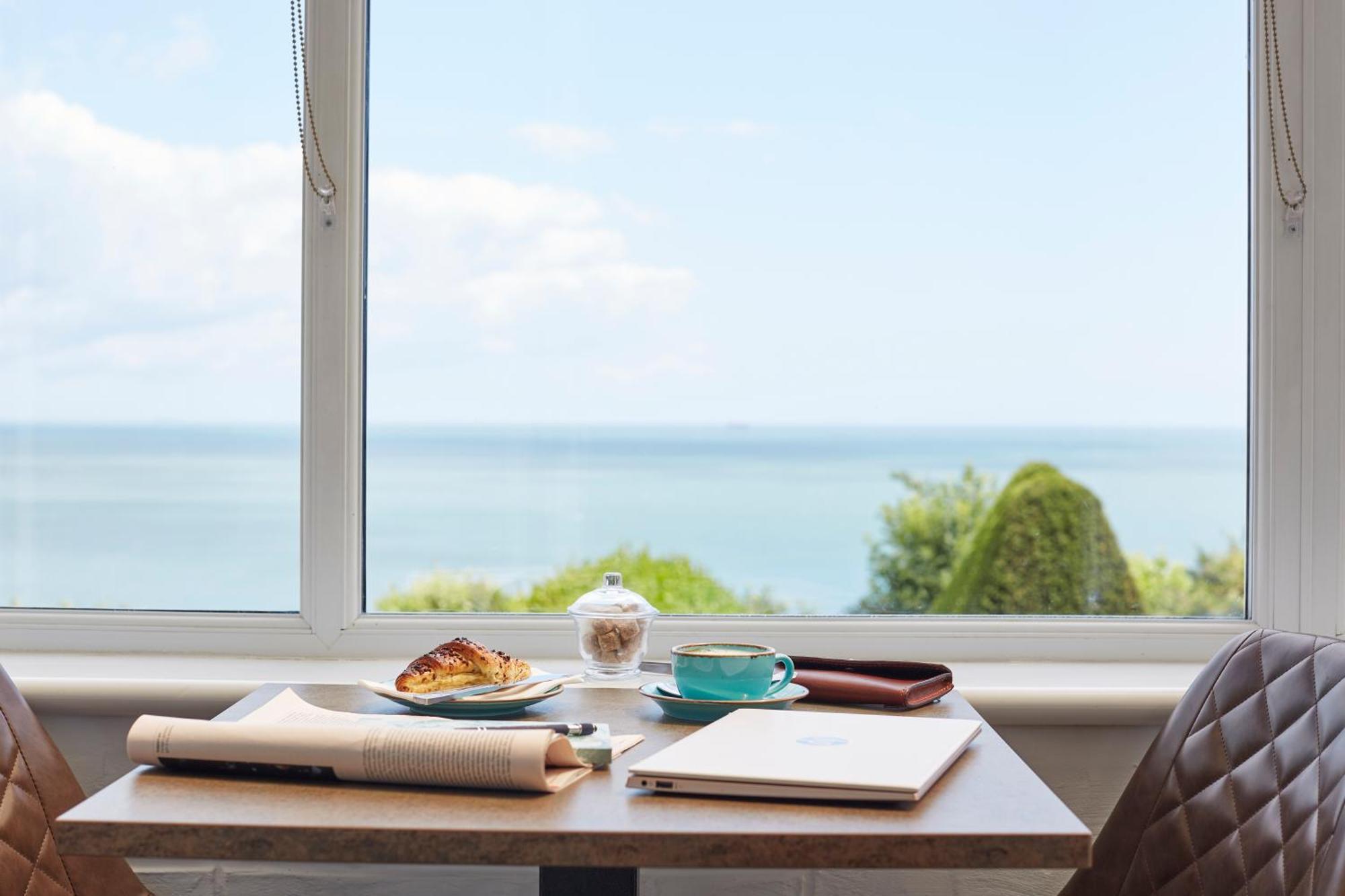 Luccombe Hall Hotel Shanklin